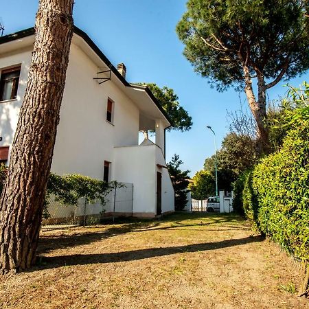 Agenzia Vear - Lido Di Volano Luaran gambar