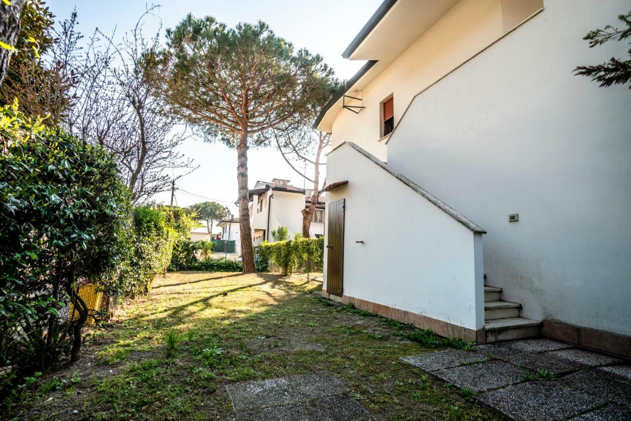 Agenzia Vear - Lido Di Volano Luaran gambar