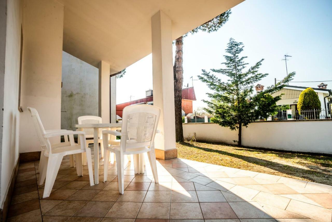 Agenzia Vear - Lido Di Volano Luaran gambar