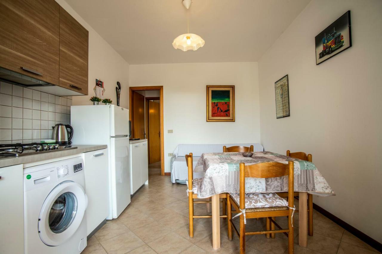 Agenzia Vear - Lido Di Volano Luaran gambar